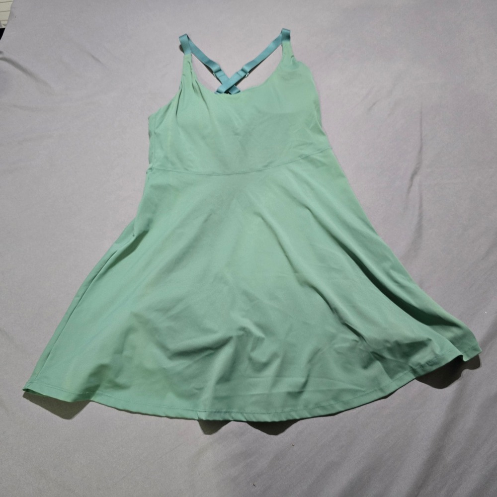 Toreel Exercise Dress Women Medium Sage Green Built-in Shorts Adjustable‎ Straps